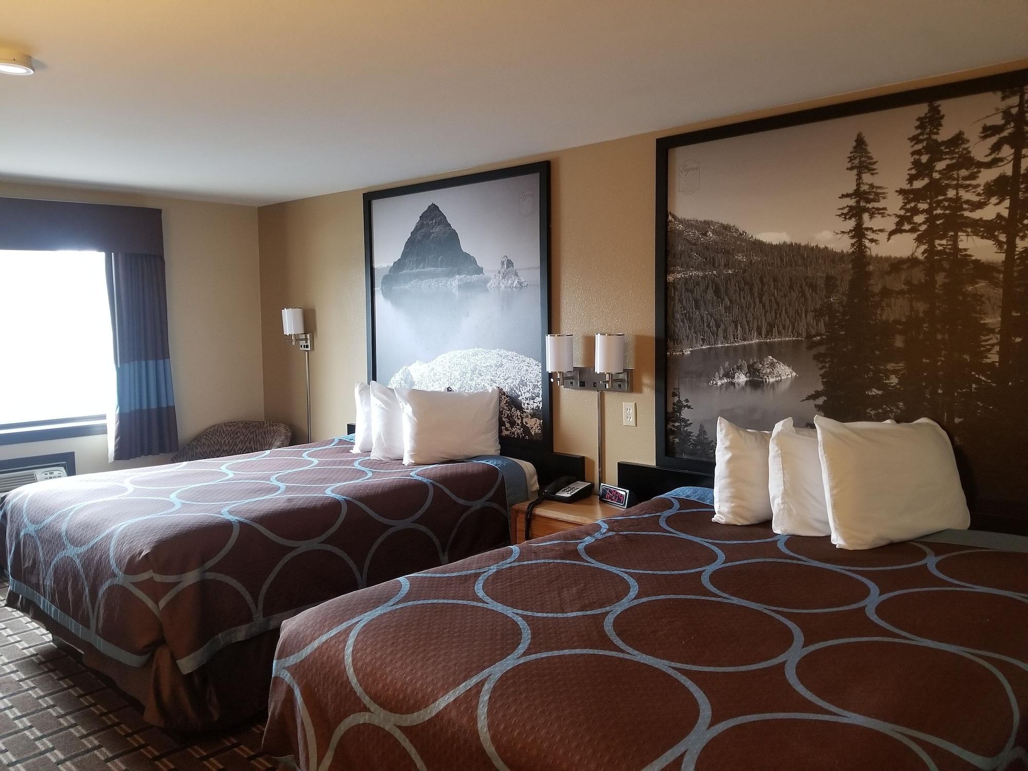 Super 8 By Wyndham Carson City Lake Tahoe Exterior photo